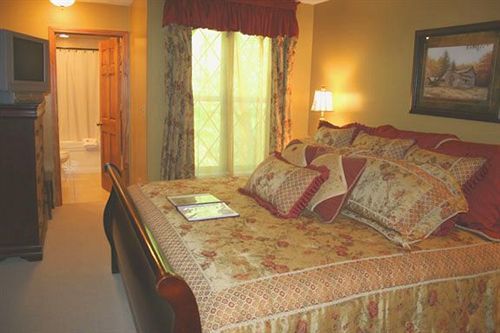 The Foxtrot Bed And Breakfast Gatlinburg Room photo